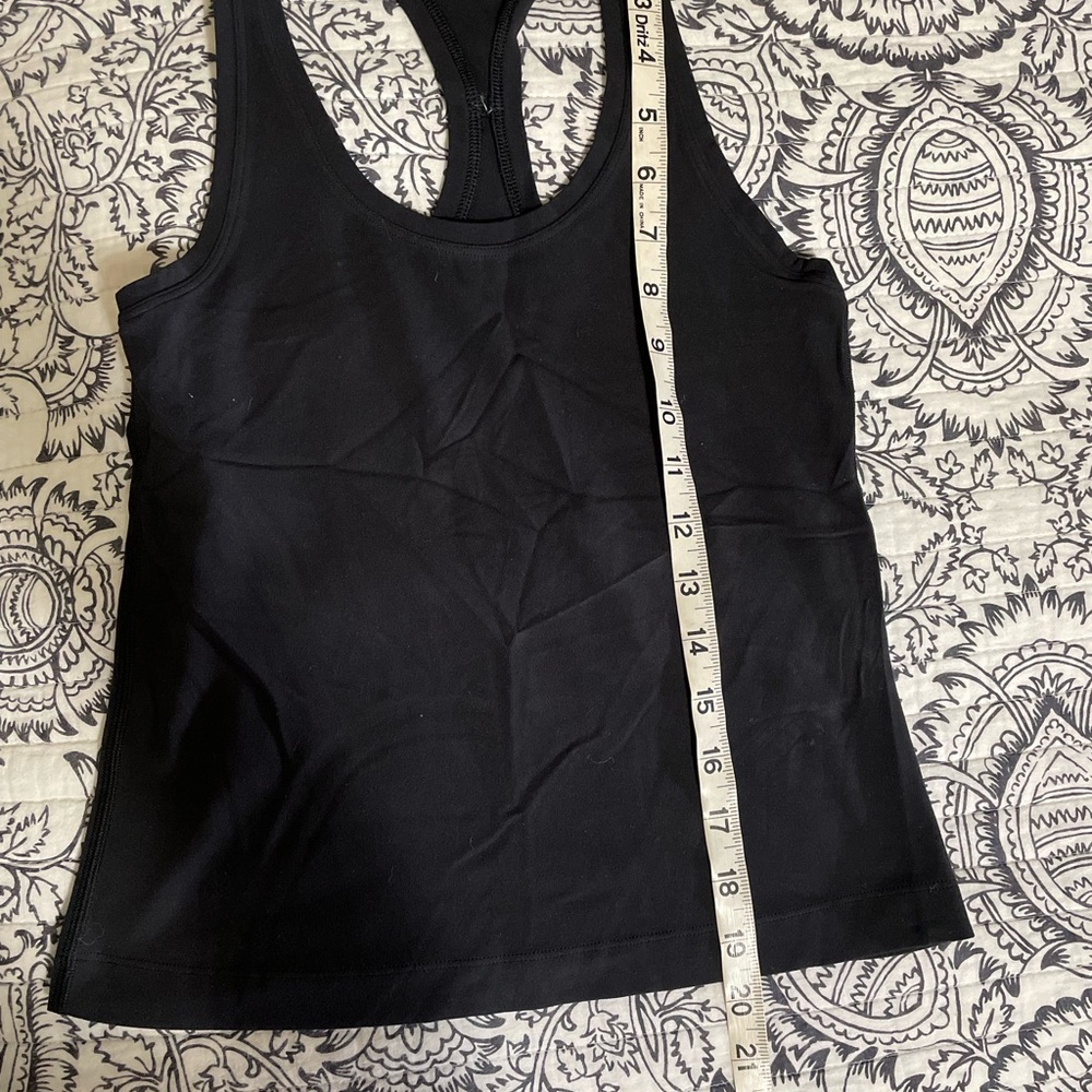 Lululemon Tank - Picture 4 of 4